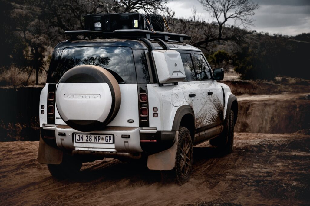 linda notelovitz Land Rover Defender photographer